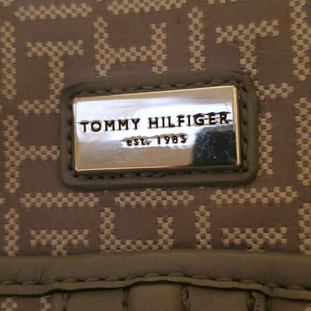 Tommy Hilfiger
